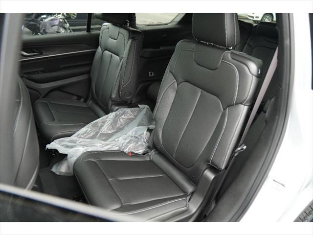 new 2025 Jeep Grand Cherokee L car, priced at $45,524