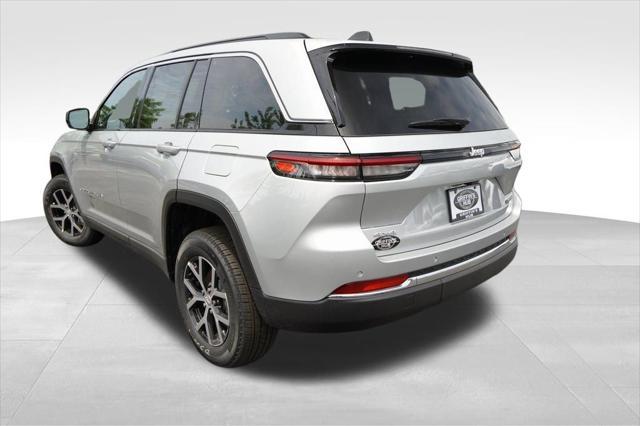 new 2025 Jeep Grand Cherokee car, priced at $42,877