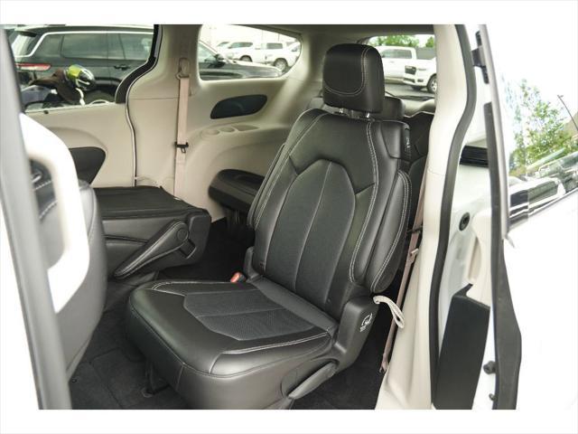 used 2024 Chrysler Pacifica car, priced at $29,865
