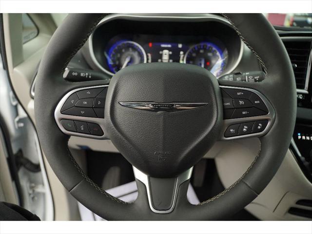 used 2024 Chrysler Pacifica car, priced at $29,865