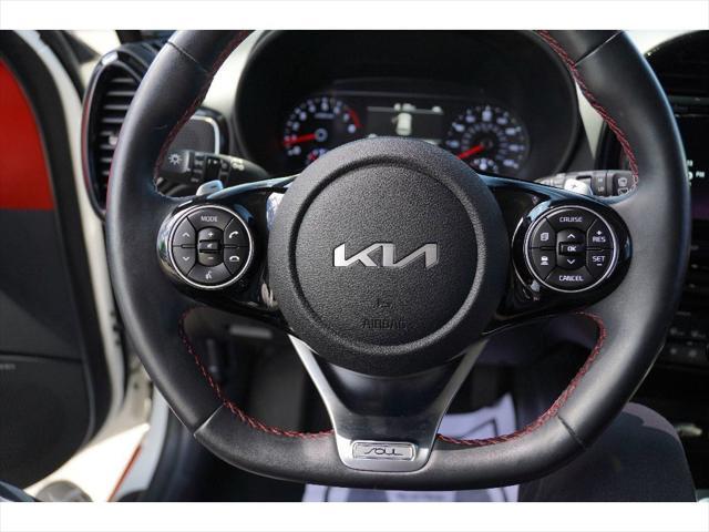 used 2022 Kia Soul car, priced at $22,299