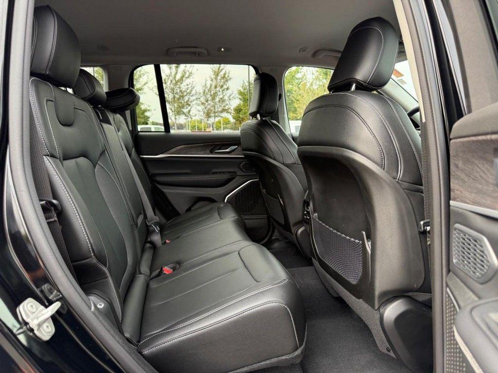used 2023 Jeep Grand Cherokee car, priced at $35,997