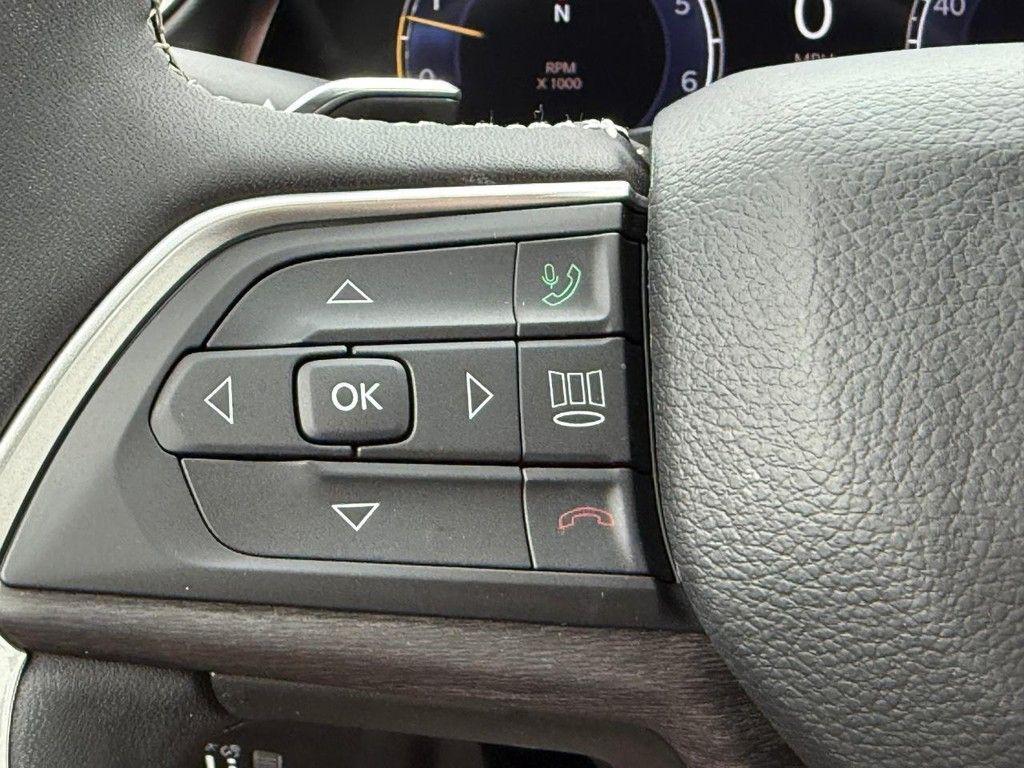 used 2023 Jeep Grand Cherokee car, priced at $35,997