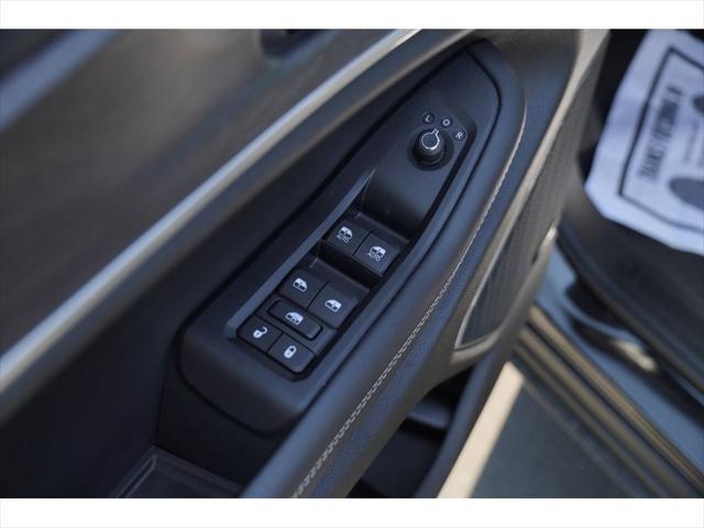 used 2023 Jeep Grand Cherokee car, priced at $39,999