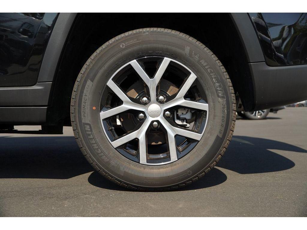 used 2023 Jeep Grand Cherokee car, priced at $35,997