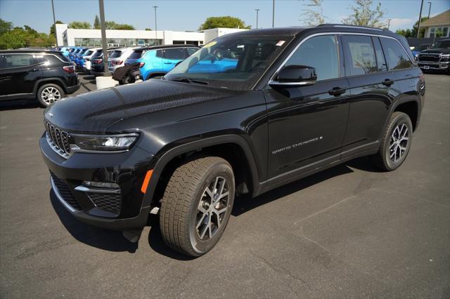 new 2023 Jeep Grand Cherokee car, priced at $49,115