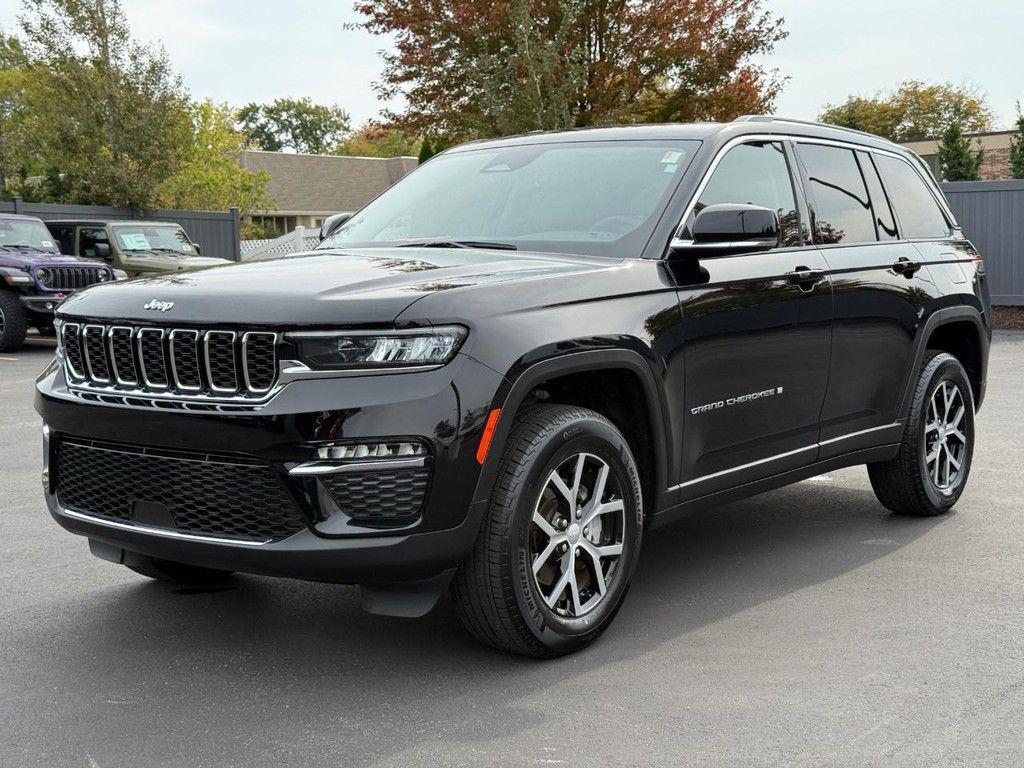 used 2023 Jeep Grand Cherokee car, priced at $35,997