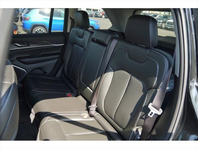 used 2023 Jeep Grand Cherokee car, priced at $39,999