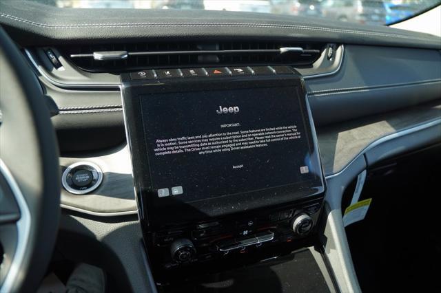 new 2023 Jeep Grand Cherokee car, priced at $49,115