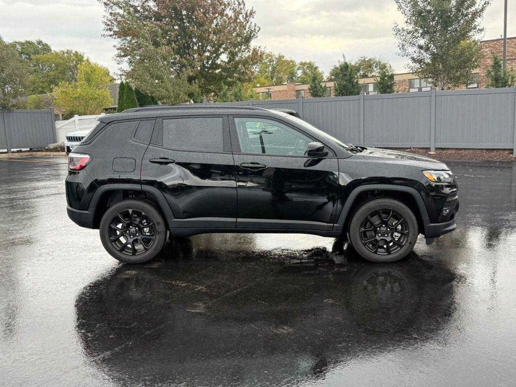 new 2026 Jeep Compass car, priced at $34,222