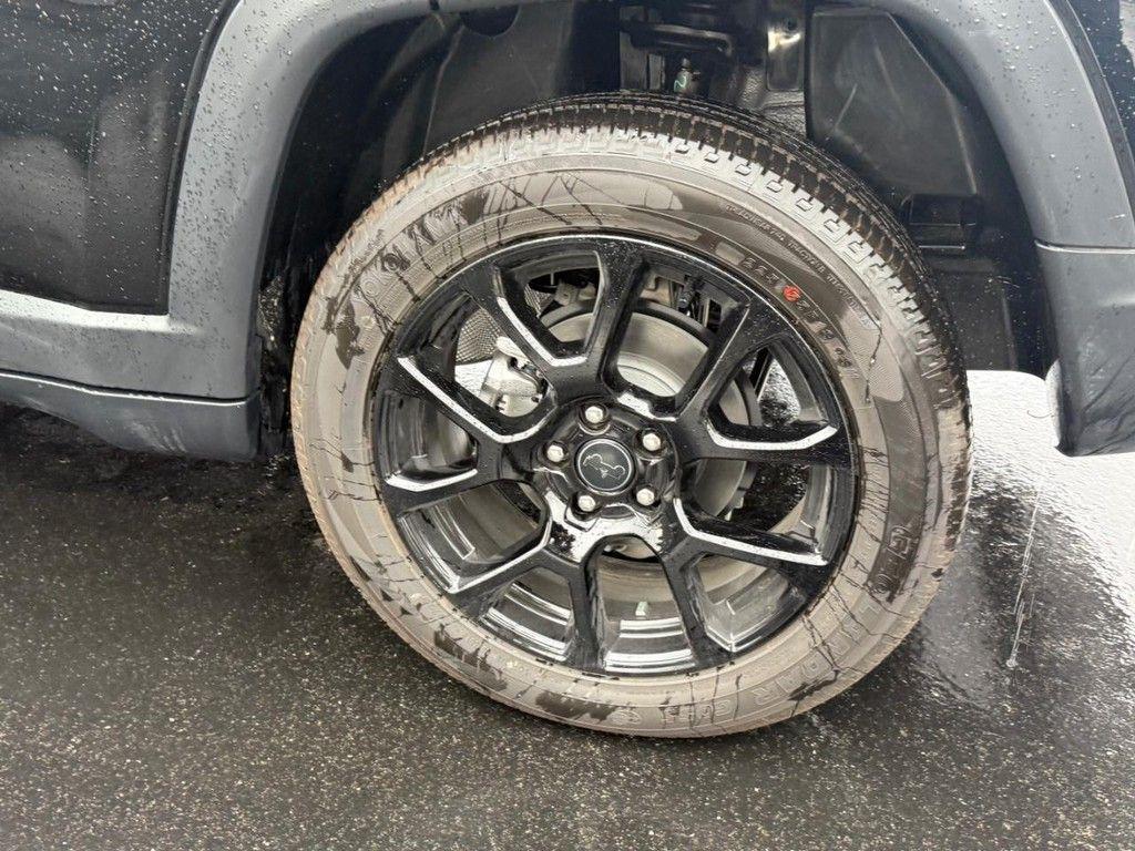 new 2026 Jeep Compass car, priced at $34,222