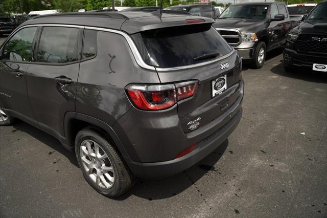 new 2024 Jeep Compass car, priced at $27,585