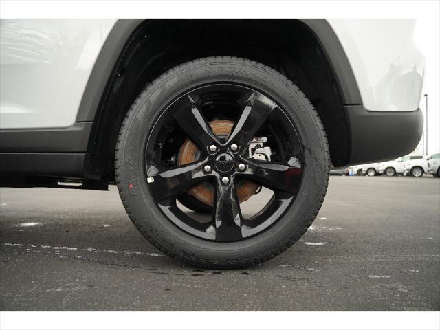 new 2025 Jeep Grand Cherokee car, priced at $54,307