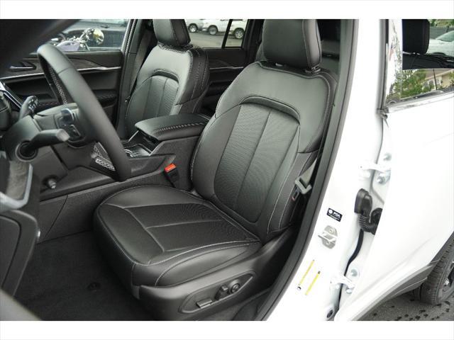 new 2025 Jeep Grand Cherokee car, priced at $54,307