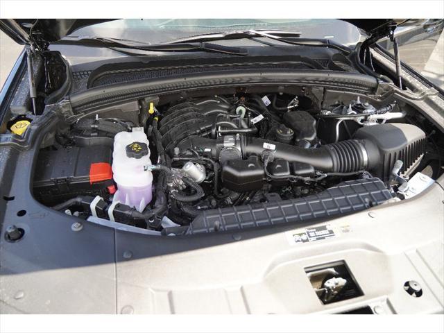 new 2025 Jeep Grand Cherokee car, priced at $37,882