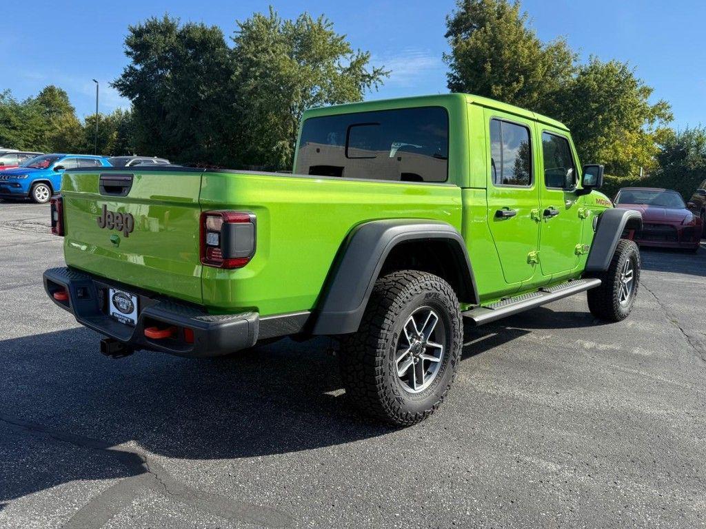 new 2025 Jeep Gladiator car, priced at $51,155