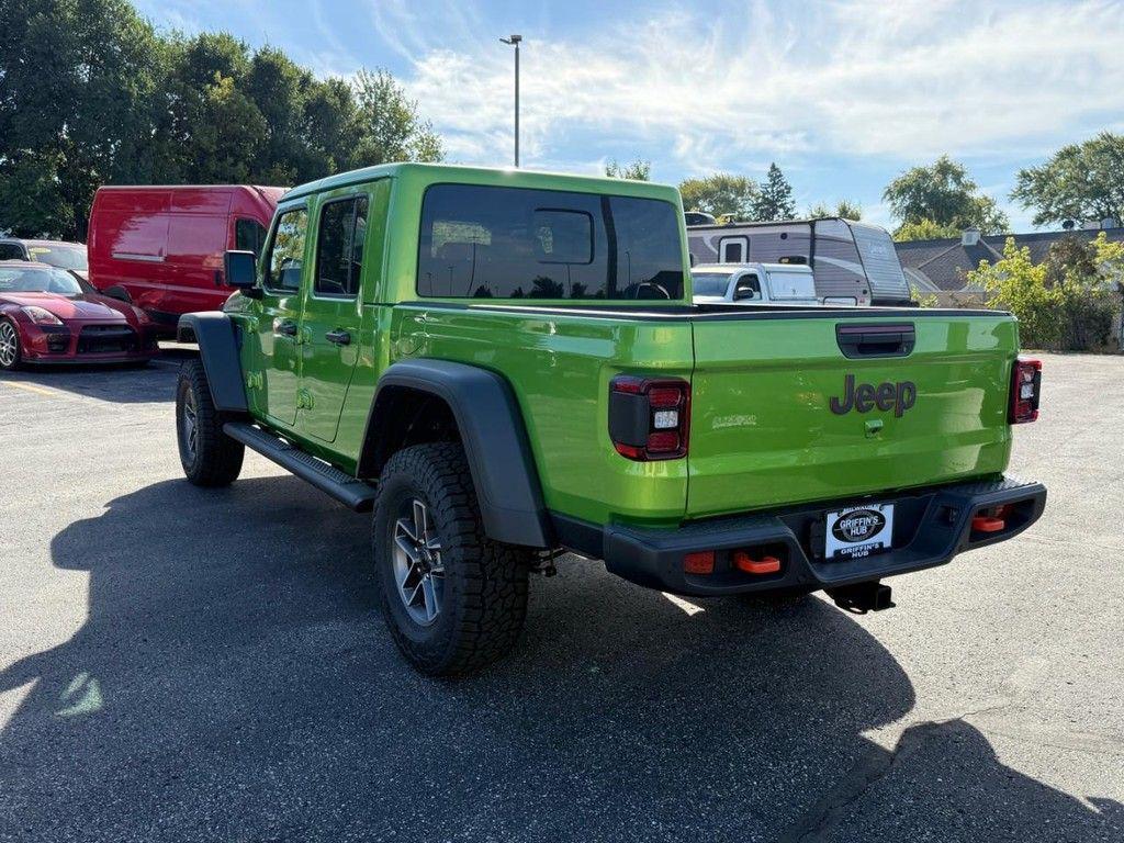 new 2025 Jeep Gladiator car, priced at $51,155