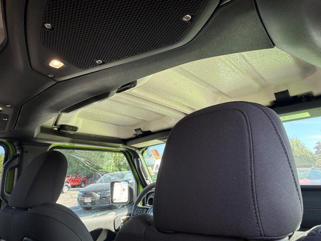 new 2025 Jeep Gladiator car, priced at $51,155