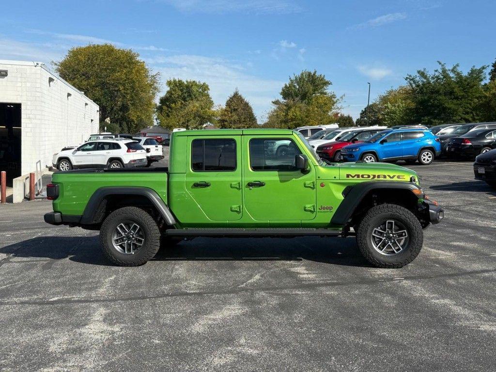 new 2025 Jeep Gladiator car, priced at $51,155