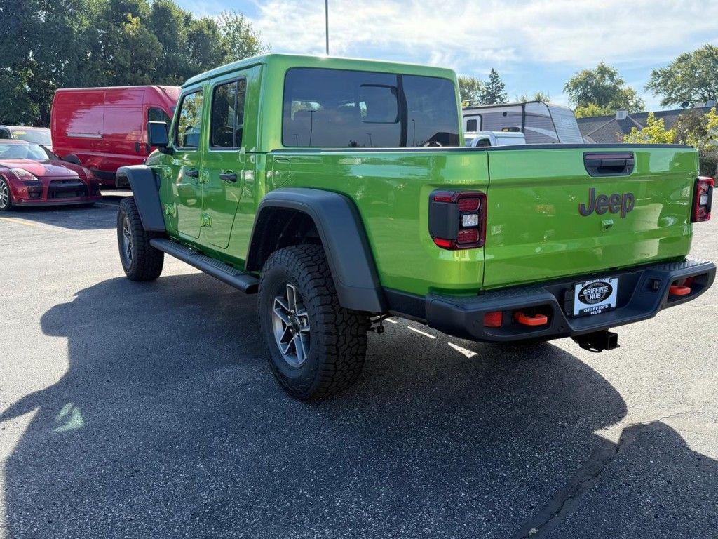 new 2025 Jeep Gladiator car, priced at $51,155