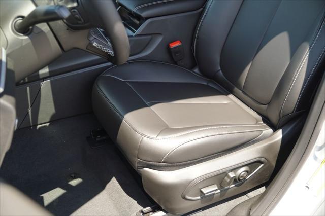 new 2025 Jeep Grand Cherokee car, priced at $43,773