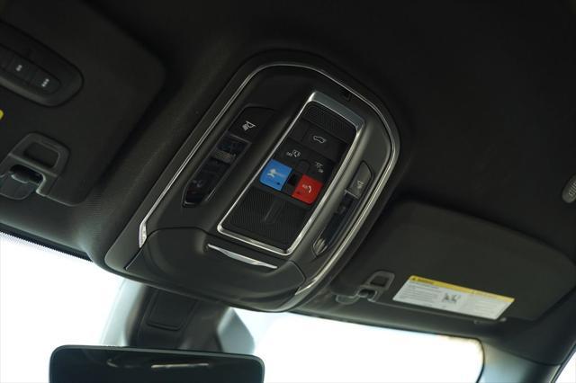 new 2025 Jeep Grand Cherokee car, priced at $43,773