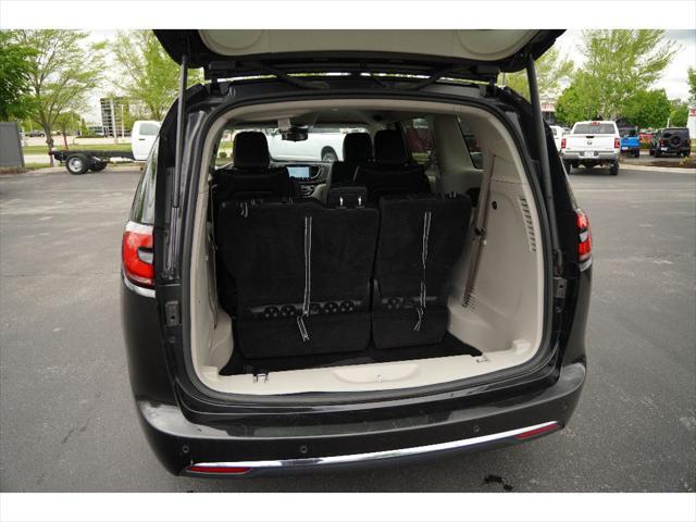 used 2023 Chrysler Pacifica Hybrid car, priced at $29,975