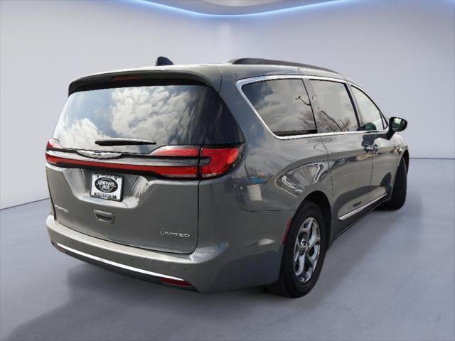 used 2023 Chrysler Pacifica car, priced at $28,398