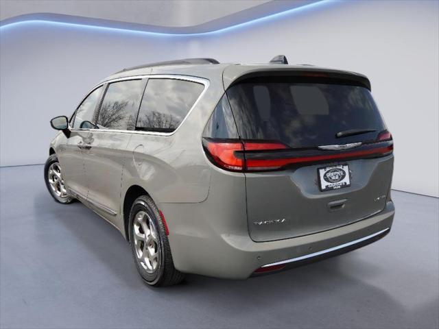 used 2023 Chrysler Pacifica car, priced at $28,398