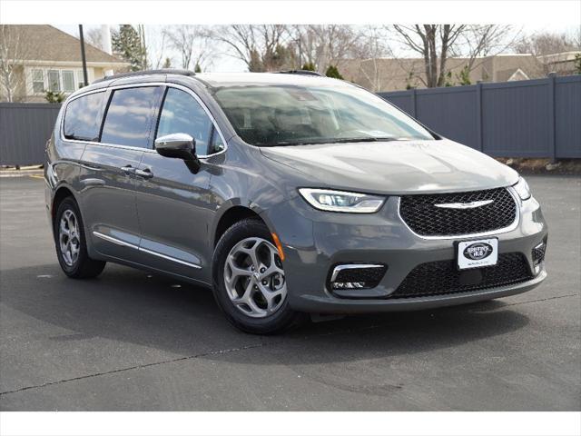 used 2023 Chrysler Pacifica car, priced at $28,996