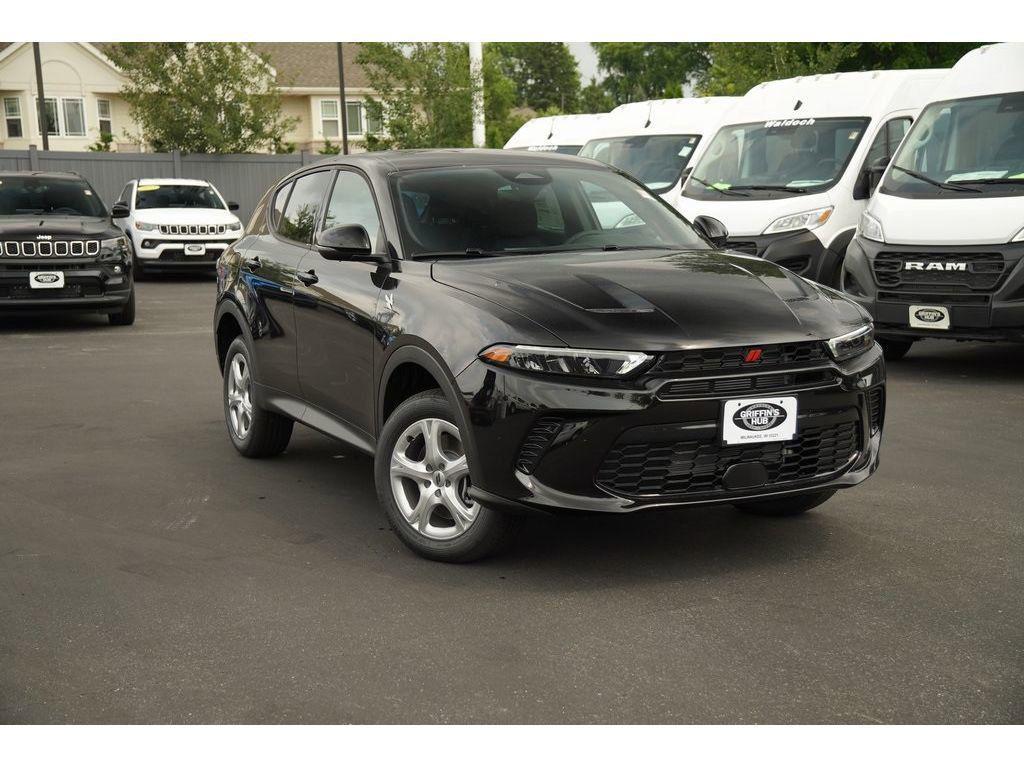 used 2024 Dodge Hornet car, priced at $26,402