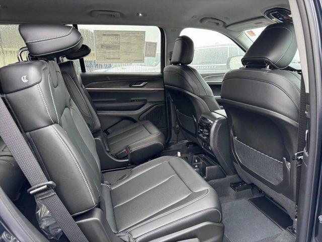 used 2023 Jeep Grand Cherokee L car, priced at $37,999