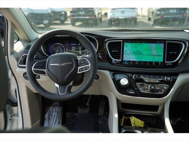 used 2022 Chrysler Pacifica car, priced at $36,000