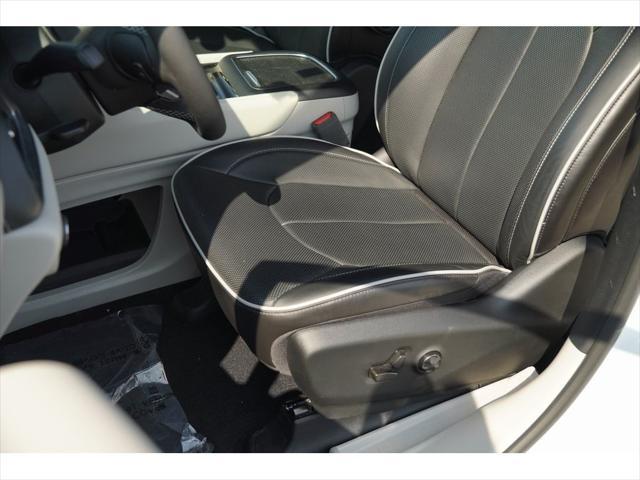 used 2022 Chrysler Pacifica car, priced at $36,000