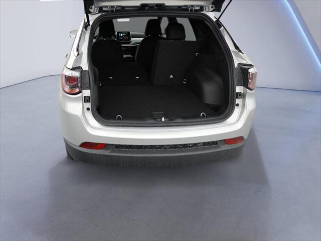 new 2025 Jeep Compass car, priced at $25,590