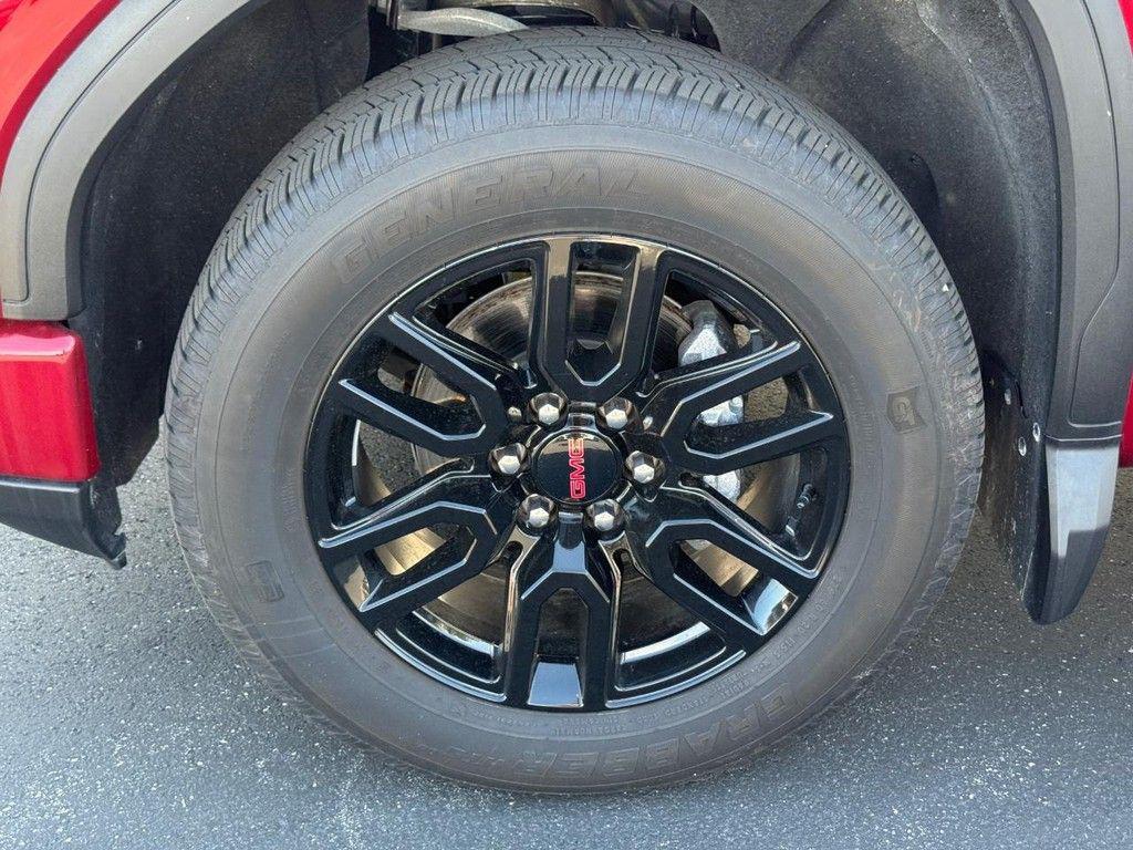 used 2023 GMC Sierra 1500 car, priced at $45,390