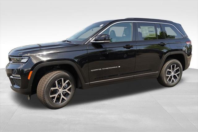 new 2025 Jeep Grand Cherokee car, priced at $43,773