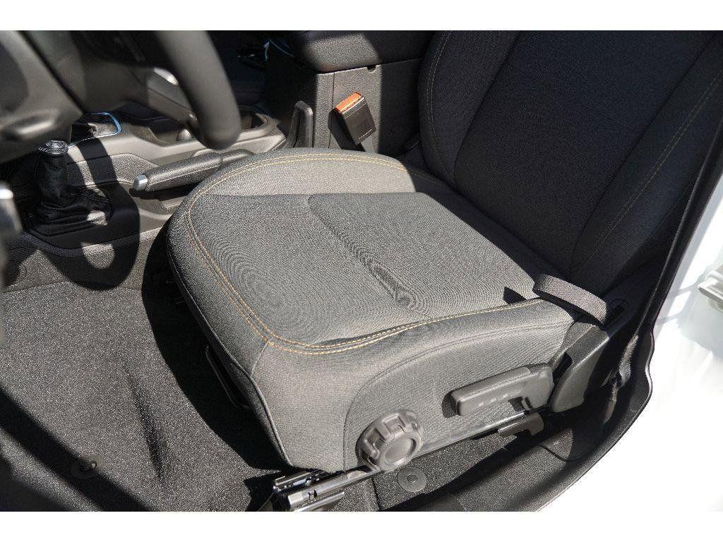 new 2025 Jeep Wrangler car, priced at $46,549