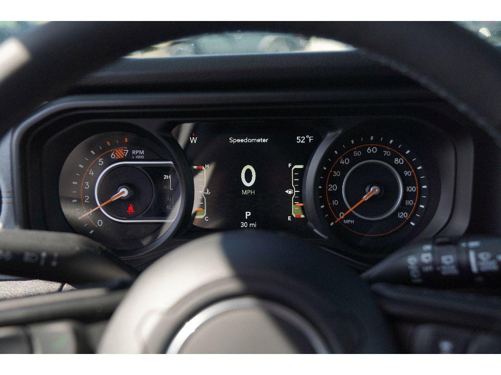 new 2025 Jeep Wrangler car, priced at $46,549