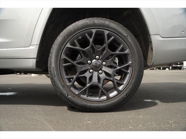 used 2024 Jeep Grand Cherokee L car, priced at $59,410