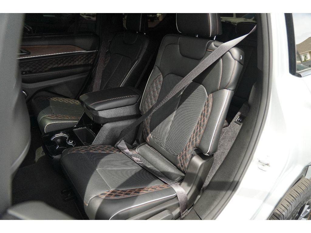 used 2024 Jeep Grand Cherokee L car, priced at $53,298