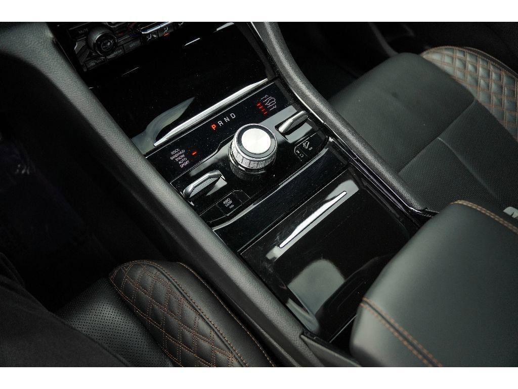 used 2024 Jeep Grand Cherokee L car, priced at $53,298