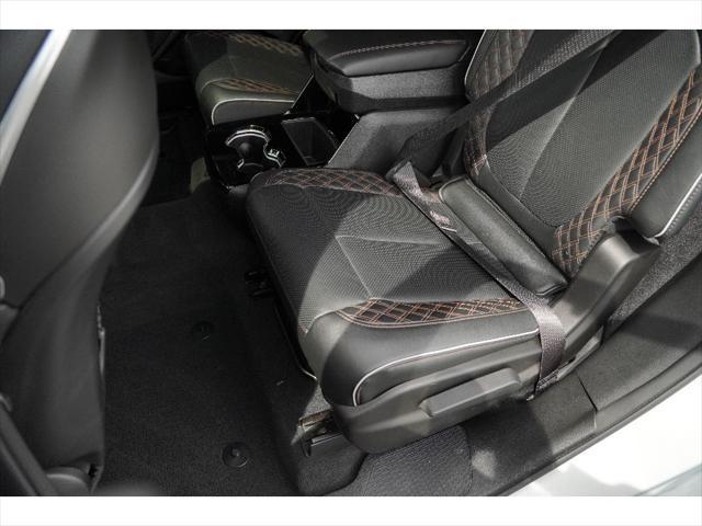 used 2024 Jeep Grand Cherokee L car, priced at $59,410