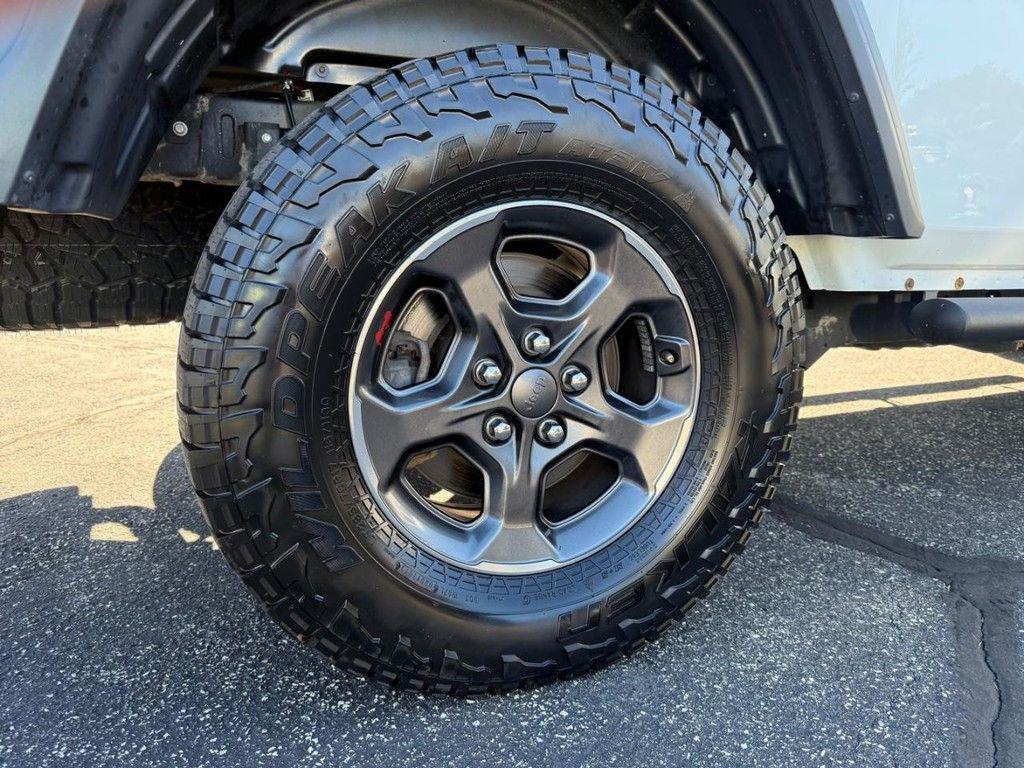 used 2020 Jeep Gladiator car, priced at $30,899