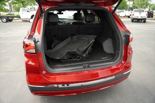 used 2023 Chevrolet Equinox car, priced at $26,264
