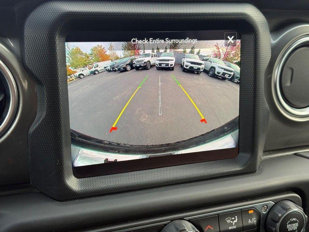 used 2021 Jeep Wrangler Unlimited car, priced at $27,883