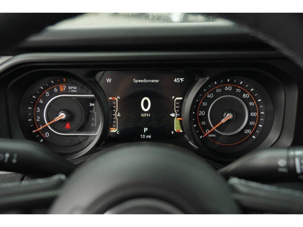 new 2025 Jeep Gladiator car, priced at $47,602