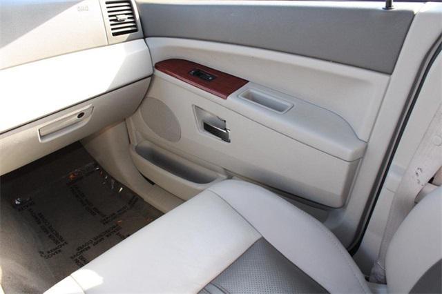 used 2006 Jeep Grand Cherokee car