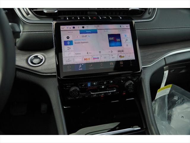 new 2025 Jeep Grand Cherokee car, priced at $55,160