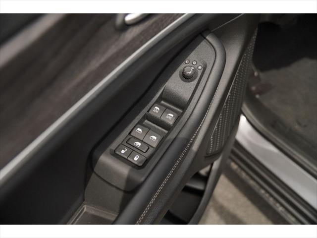 new 2025 Jeep Grand Cherokee car, priced at $55,160